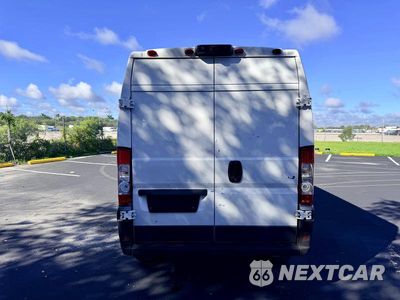 Zdjęcie 6 z 14 samochodu: 2017 RAM PROMASTER 2500 2500 HIGH VIN:3C6TRVDG1HE511301 - miniatura