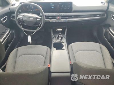 Zdjęcie 8 z 12 samochodu: 2025 KIA K4 LXS VIN:3KPFT4DE9SE095182 - miniatura