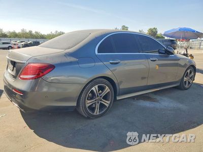 Trzecie zdjęcie samochodu z tyłu: 2019 MERCEDES-BENZ E 300 VIN:WDDZF4JB7KA523144 - miniatura