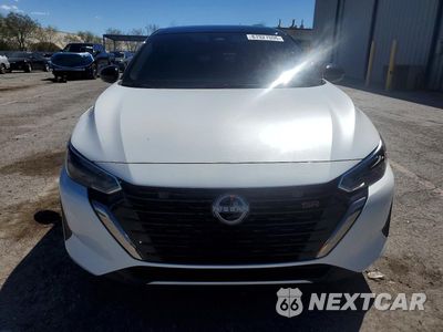 Piąte zdjęcie samochodu w środku: 2025 NISSAN SENTRA SR VIN:3N1AB8DV7SY249703 - miniatura