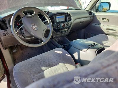 Zdjęcie 8 z 12 samochodu: 2003 TOYOTA TUNDRA LIMITED VIN:5TBBT48103S422901 - miniatura