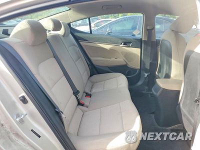 Zdjęcie 10 z 12 samochodu: 2018 HYUNDAI ELANTRA SE VIN:5NPD74LF6JH267023 - miniatura