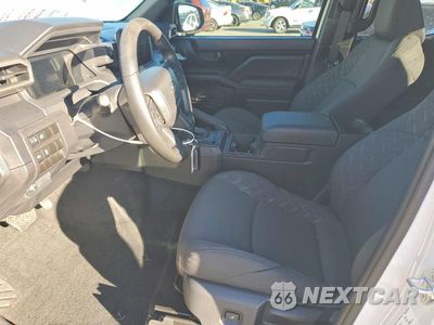 Zdjęcie 7 z 12 samochodu: 2026 TOYOTA TACOMA SR VIN:3TYKD5HN4TT054577 - miniatura
