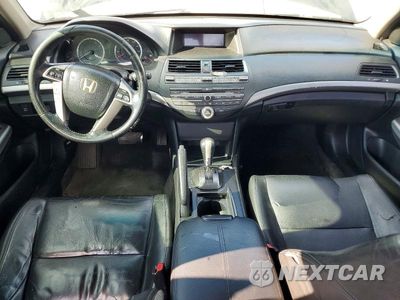 Zdjęcie 8 z 12 samochodu: 2010 HONDA ACCORD EXL VIN:1HGCP2F85AA068552 - miniatura