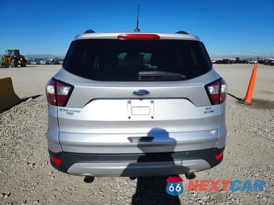 Zdjęcie 6 z 13 samochodu: 2018 FORD ESCAPE SE VIN:1FMCU9GD7JUC41025 - miniatura