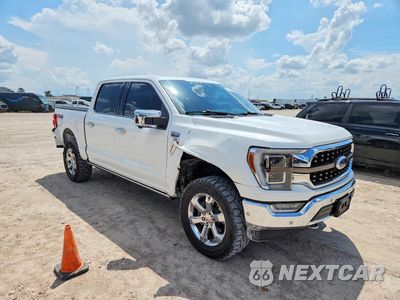 Czwarte zdjęcie samochodu z boku: 2021 FORD F150 SUPERCREW VIN:1FTFW1E54MFB08966 - miniatura