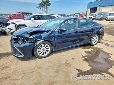 2021 TOYOTA CAMRY LE 4T1C11BK4MU028831 - główne zdjęcie licytacji z USA - miniatura