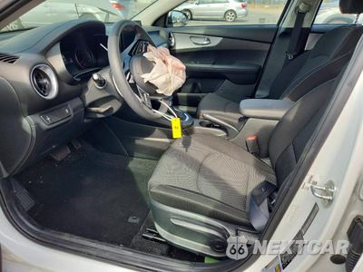 Zdjęcie 7 z 13 samochodu: 2024 KIA FORTE LX VIN:3KPF24AD6RE699118 - miniatura