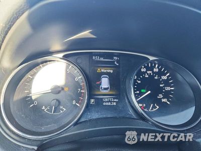 Zdjęcie 9 z 13 samochodu: 2016 NISSAN ROGUE SV VIN:5N1AT2MV6GC920880 - miniatura