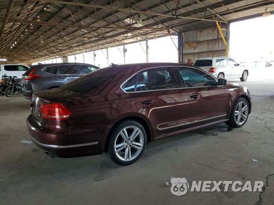 Trzecie zdjęcie samochodu z tyłu: 2013 VOLKSWAGEN PASSAT SEL VIN:1VWCM7A38DC072021 - miniatura