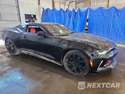 Czwarte zdjęcie samochodu z boku: 2018 CHEVROLET CAMARO LT VIN:1G1FB1RS0J0177396 - miniatura