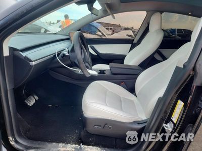 Zdjęcie 7 z 12 samochodu: 2021 TESLA MODEL Y VIN:5YJYGAEE3MF235962 - miniatura