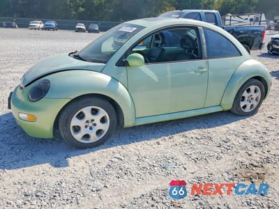 2002 VOLKSWAGEN NEW BEETLE GLX 3VWDD21C52M403477 - główne zdjęcie licytacji z USA - miniatura