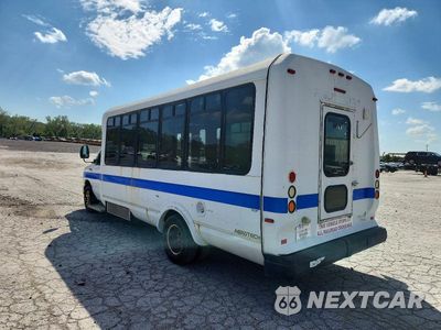 Trzecie zdjęcie samochodu z tyłu: 2009 FORD ECONOLINE E450 SUPER DUTY CUTAWAY VAN VIN:1FDFE45S29DA69111 - miniatura
