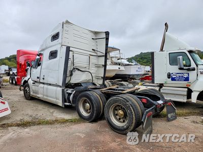 Drugie zdjęcie samochodu z przodu: 2023 VOLVO VNL TRUCK CAB AND CHASSIS VIN:4V4NC9EH5PN337085 - miniatura