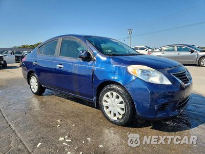 Czwarte zdjęcie samochodu z boku: 2012 NISSAN VERSA 1.6 S VIN:3N1CN7AP8CL944142 - miniatura