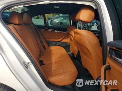 Zdjęcie 10 z 12 samochodu: 2023 BMW 530 I VIN:WBA53BH06PCN24563 - miniatura