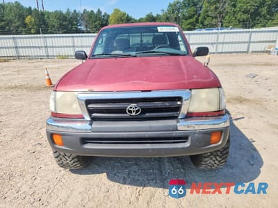 Piąte zdjęcie samochodu w środku: 1999 TOYOTA TACOMA BASE VIN:4TAWM72N1XZ511542 - miniatura
