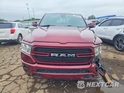 Piąte zdjęcie samochodu w środku: 2021 RAM 1500 BIG HORN/LONE STAR VIN:1C6SRFFT2MN724226 - miniatura