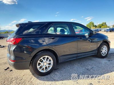 Trzecie zdjęcie samochodu z tyłu: 2022 CHEVROLET EQUINOX LS VIN:2GNAXHEV7N6131712 - miniatura