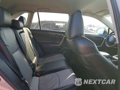 Zdjęcie 11 z 13 samochodu: 2019 TOYOTA RAV4 LE VIN:2T3K1RFV2KW028796 - miniatura