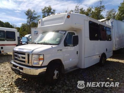 Drugie zdjęcie samochodu z przodu: 2017 FORD ECONOLINE - BUS VIN:1FDFE4FS2HDC13978 - miniatura