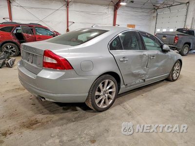 Trzecie zdjęcie samochodu z tyłu: 2013 VOLVO S80 T6 VIN:YV1902AH0D1172143 - miniatura