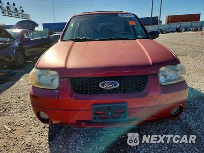 Piąte zdjęcie samochodu w środku: 2005 FORD ESCAPE LIMITED VIN:1FMCU94125KB28482 - miniatura