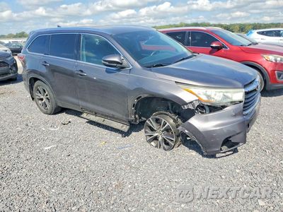 Czwarte zdjęcie samochodu z boku: 2016 TOYOTA HIGHLANDER XLE VIN:5TDJKRFHXGS242141 - miniatura