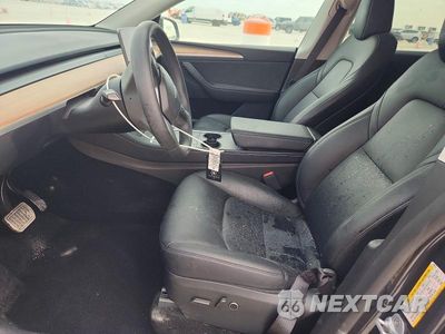 Zdjęcie 7 z 12 samochodu: 2025 TESLA MODEL Y VIN:7SAYGDED5SA338712 - miniatura