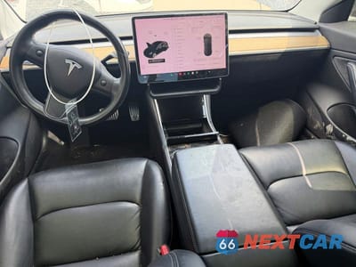 Zdjęcie 8 z 12 samochodu: 2018 TESLA MODEL 3 VIN:5YJ3E1EB1JF115708 - miniatura