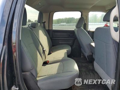 Zdjęcie 10 z 12 samochodu: 2017 RAM 2500 ST VIN:3C6UR5CJ2HG621554 - miniatura