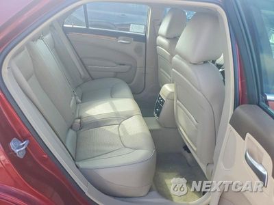 Zdjęcie 10 z 12 samochodu: 2014 CHRYSLER 300C VIN:2C3CCAKT6EH105926 - miniatura