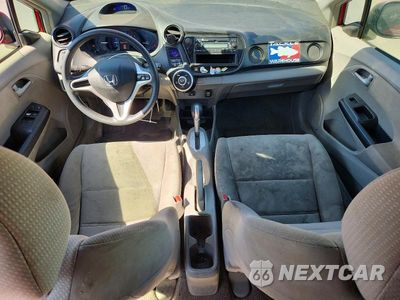 Zdjęcie 8 z 12 samochodu: 2013 HONDA INSIGHT VIN:JHMZE2H32DS001579 - miniatura