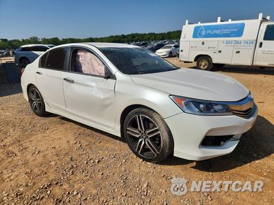 Czwarte zdjęcie samochodu z boku: 2017 HONDA ACCORD SPORT VIN:1HGCR2F50HA144950 - miniatura