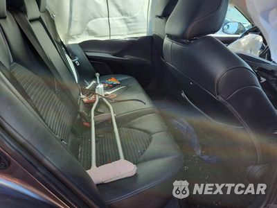 Zdjęcie 10 z 12 samochodu: 2021 TOYOTA CAMRY SE VIN:4T1G11AK3MU575656 - miniatura
