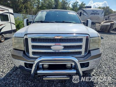 Piąte zdjęcie samochodu w środku: 2005 FORD F250 SUPER DUTY VIN:1FTSW21P45EB48127 - miniatura