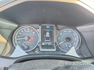 Zdjęcie 9 z 12 samochodu: 2021 TOYOTA TACOMA TRD OFF-ROAD VIN:3TYCZ5AN1MT029735 - miniatura