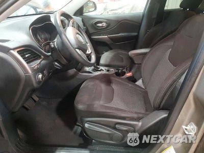 Zdjęcie 7 z 13 samochodu: 2020 JEEP CHEROKEE LATITUDE VIN:1C4PJLCB4LD514862 - miniatura