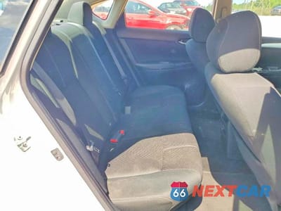 Zdjęcie 10 z 12 samochodu: 2018 NISSAN SENTRA S VIN:3N1AB7AP2JY328713 - miniatura