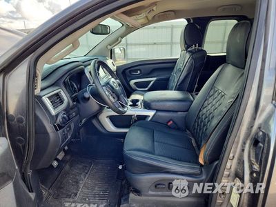 Zdjęcie 7 z 12 samochodu: 2017 NISSAN TITAN SV VIN:1N6AA1C61HN572018 - miniatura