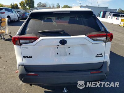 Zdjęcie 6 z 13 samochodu: 2021 TOYOTA RAV4 XLE VIN:4T3RWRFV3MU034884 - miniatura