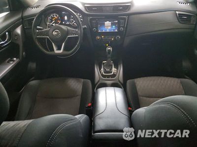 Zdjęcie 8 z 13 samochodu: 2019 NISSAN ROGUE S VIN:5N1AT2MV4KC731671 - miniatura