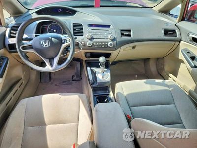 Zdjęcie 8 z 12 samochodu: 2010 HONDA CIVIC LX VIN:2HGFA1F57AH548950 - miniatura