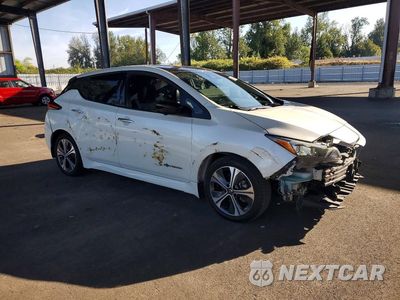 Czwarte zdjęcie samochodu z boku: 2018 NISSAN LEAF SL VIN:1N4AZ1CP6JC301497 - miniatura