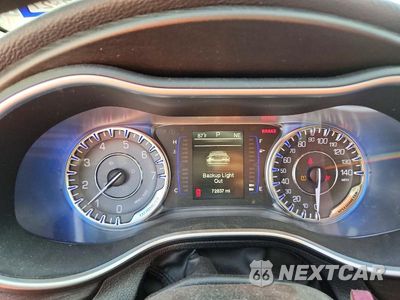 Zdjęcie 9 z 13 samochodu: 2015 CHRYSLER 200 LIMITED VIN:1C3CCCAB5FN606142 - miniatura