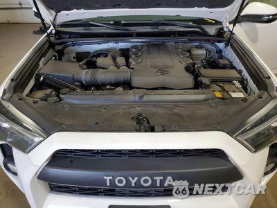 Zdjęcie 12 z 13 samochodu: 2020 TOYOTA 4RUNNER SR5 PREMIUM VIN:JTEBU5JR3L5758490 - miniatura