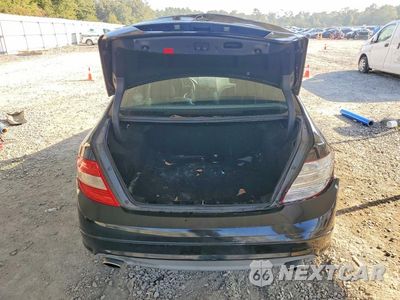 Zdjęcie 6 z 12 samochodu: 2010 MERCEDES-BENZ C 300 VIN:WDDGF5EB4AR086484 - miniatura