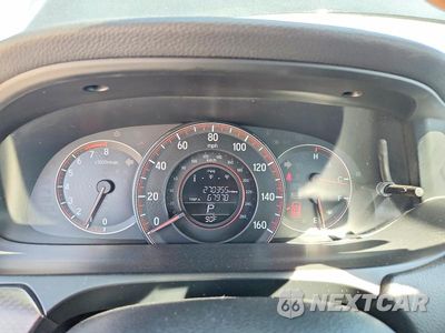 Zdjęcie 9 z 13 samochodu: 2017 HONDA ACCORD EXL VIN:1HGCT2B86HA001616 - miniatura