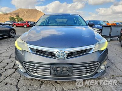 Piąte zdjęcie samochodu w środku: 2013 TOYOTA AVALON HYBRID LIMITED VIN:4T1BD1EB4DU016824 - miniatura